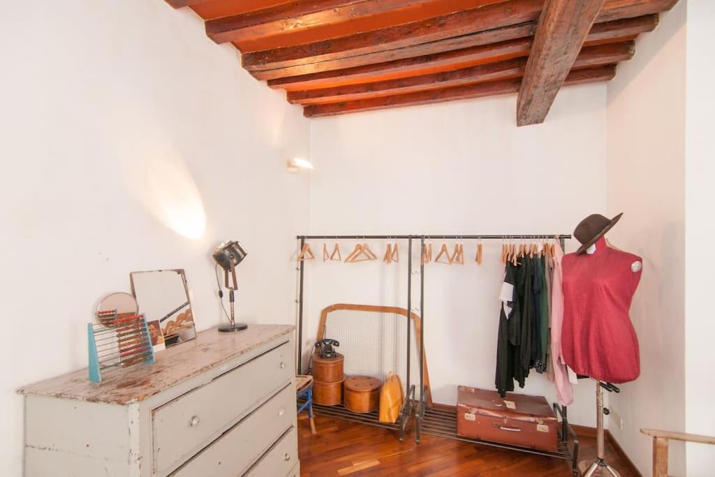 Romantic Apt In San Frediano Florenz Exterior foto
