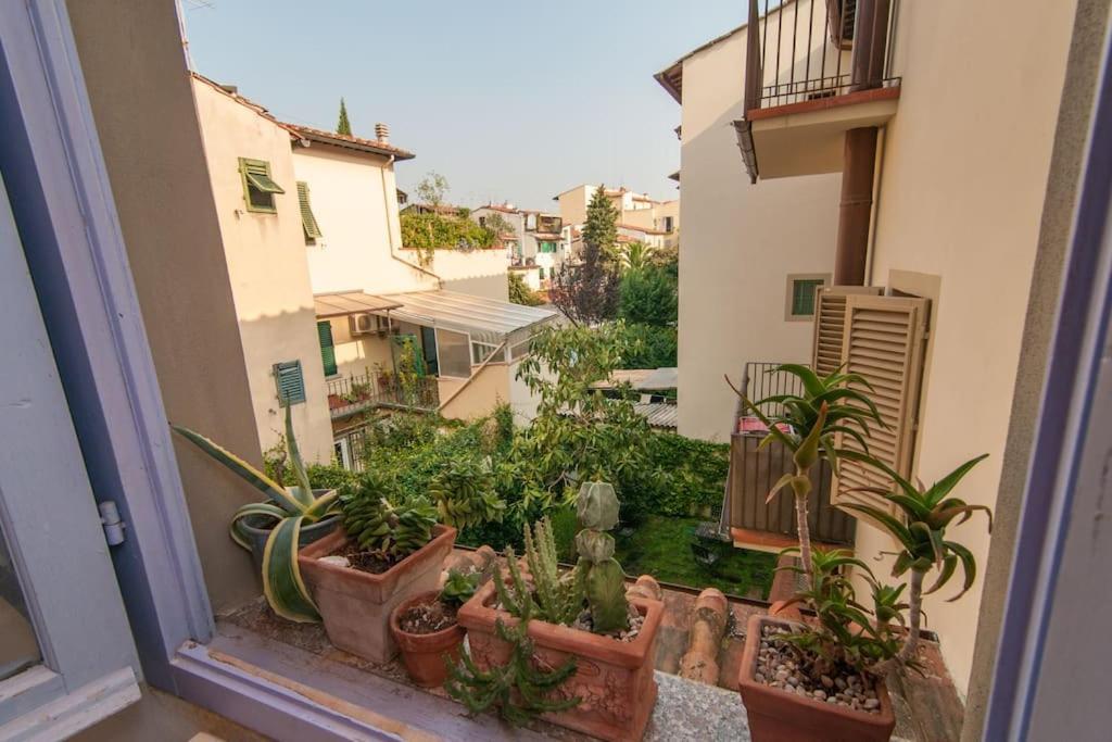 Romantic Apt In San Frediano Florenz Exterior foto