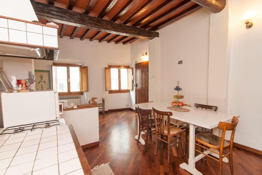 Romantic Apt In San Frediano Florenz Exterior foto