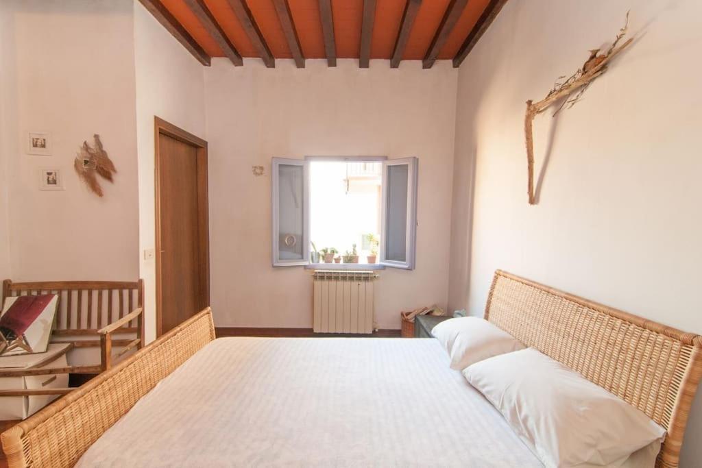 Romantic Apt In San Frediano Florenz Exterior foto
